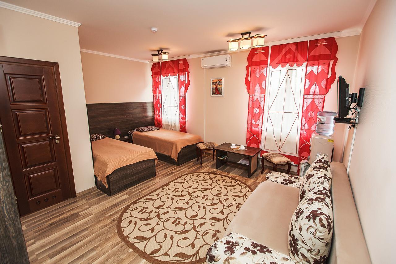 Slavyanskaya Hata Hotel 巴拉诺维奇 外观 照片