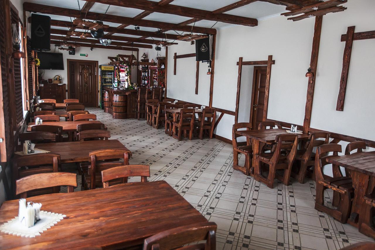 Slavyanskaya Hata Hotel 巴拉诺维奇 外观 照片
